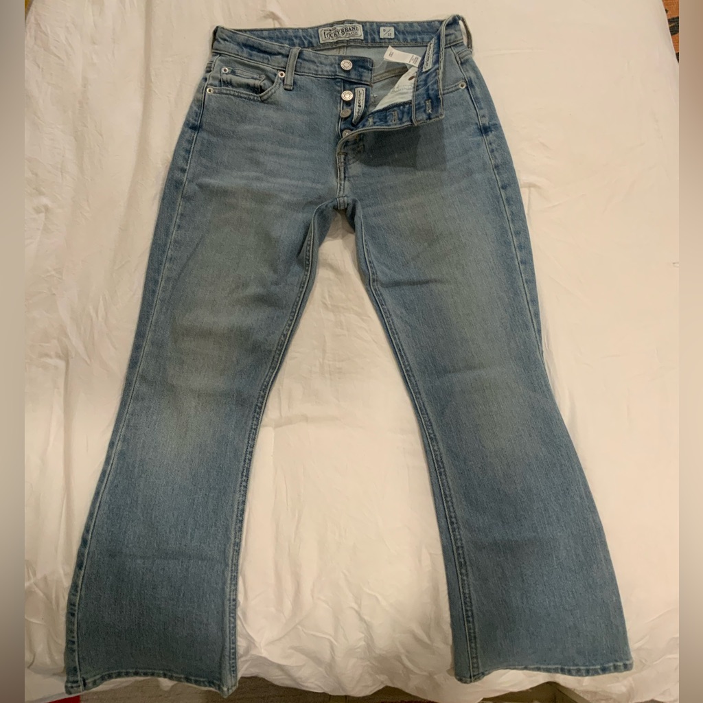 Lowrise Flared Lucky Brand Jeans